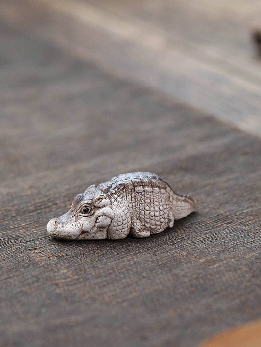 YiXing Clay Laying Crocodile